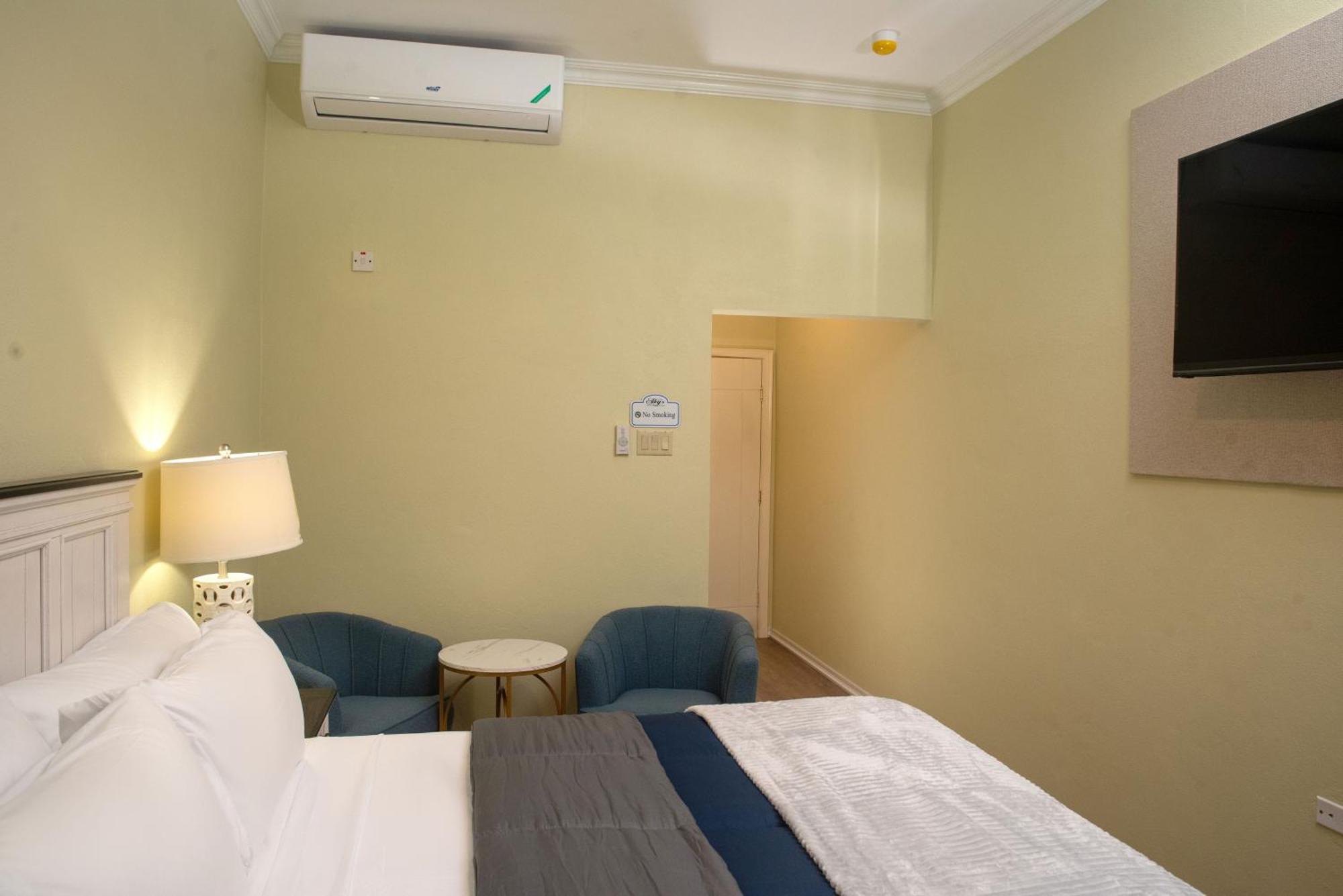 Sky'S Villa Resort Buff Bay Kültér fotó
